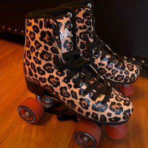 Impala leopard print skates